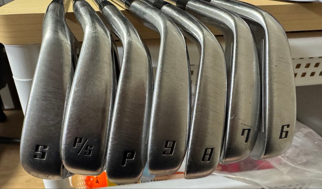 【年末年始も発送】ブリヂストンゴルフ　アイアン/ウェッジセット