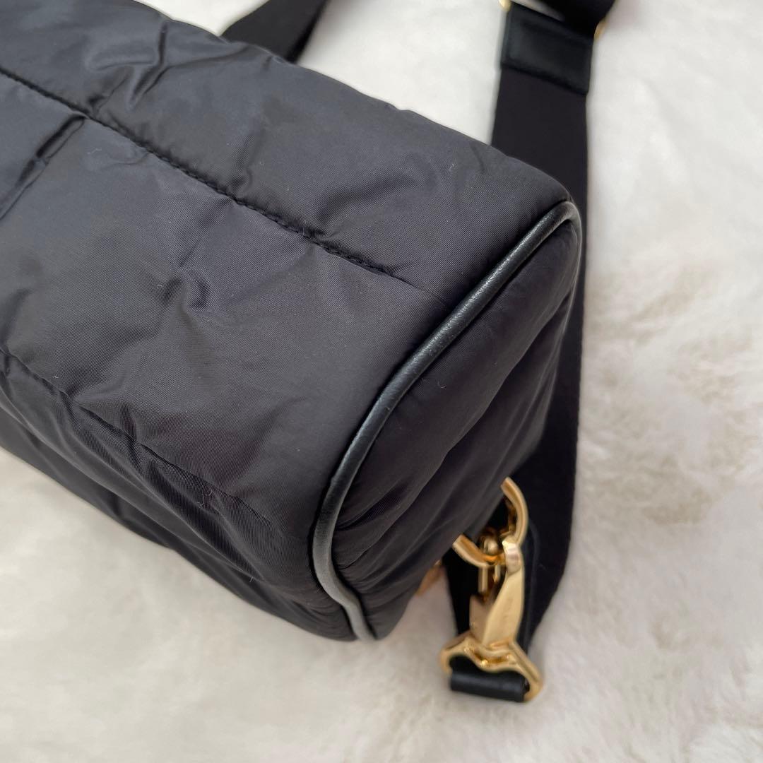 ヴィオラドーロ ショルダーバッグ ブラック キルティング