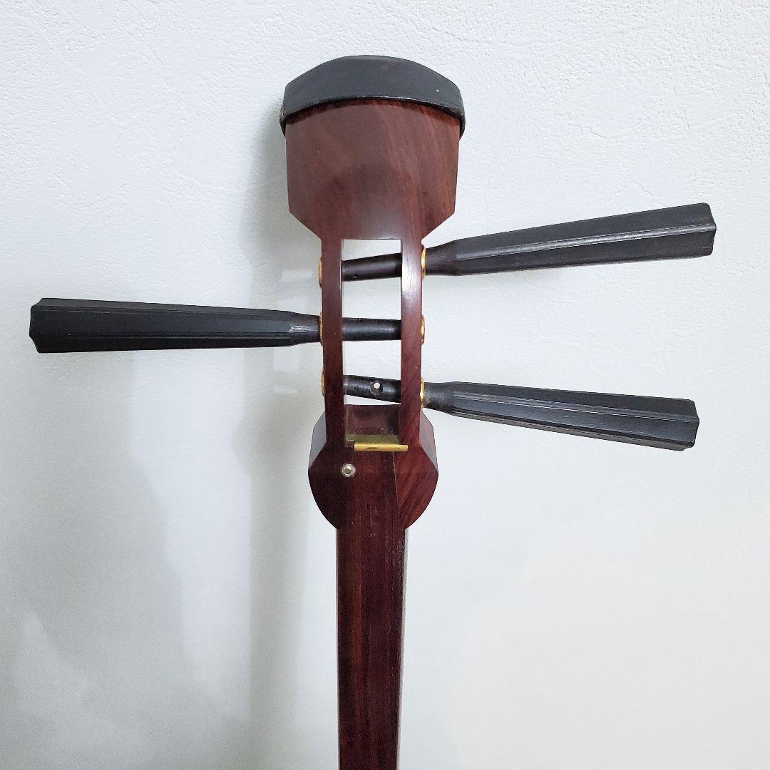 津軽三味線 太棹 東さわり ハードケース 鍵付き【皮破れ】