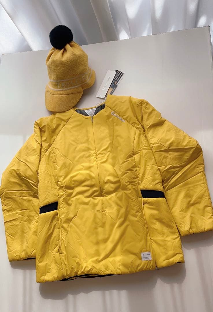 テーラーメイドゴルフ　防寒3点セット　中綿ジャケット　スカート　ハイネック