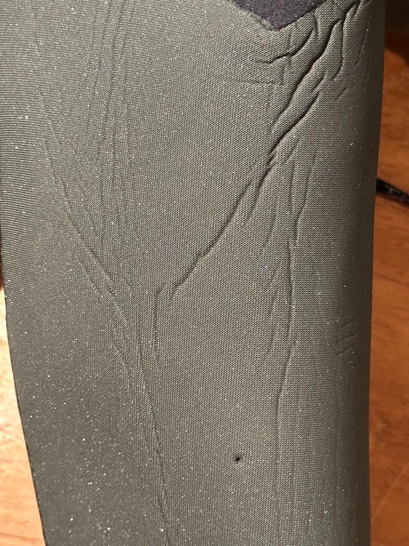 (中古)フルスーツ ブラック ネオプレ3.5mm サイズ　オーダー