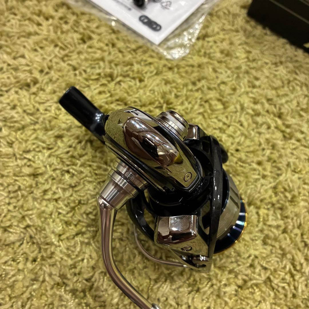 DAIWA CERTATE 4000-CXH RCSパワーハンドル、スタンド付