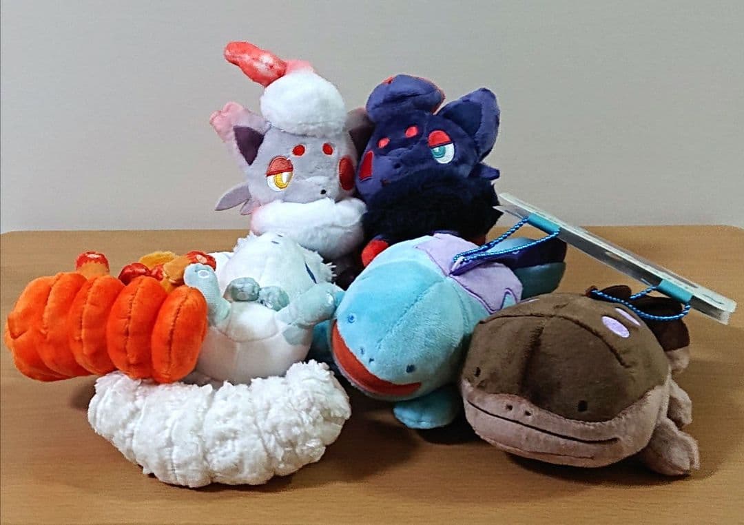 ポケモンセンター 磁石でくっつくペアマスコット ゾロア ロコン ヌオー