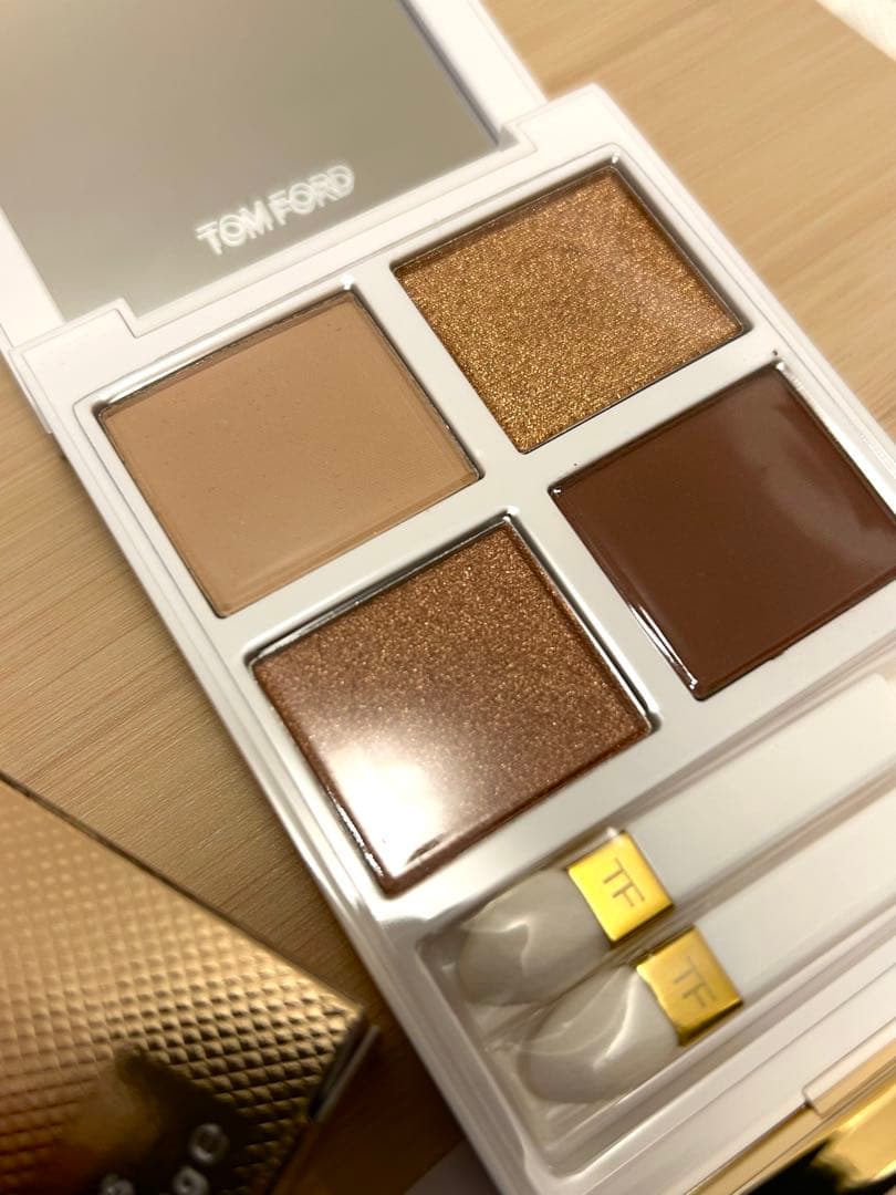 【TOM FORD新品】ソレイユ アイ カラー クォード 01 ブロンズ アイル
