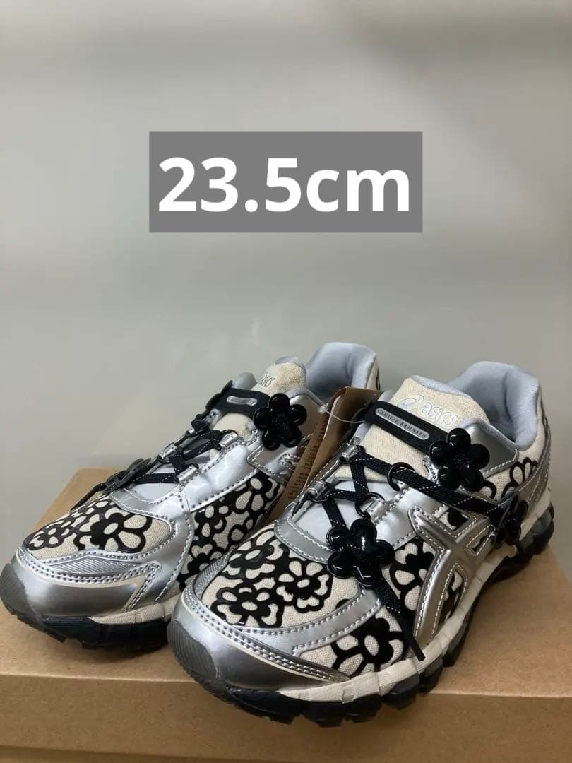 セシリーバンセン アシックス ゲルカヤノ20 バニラシルバー 23.5cm