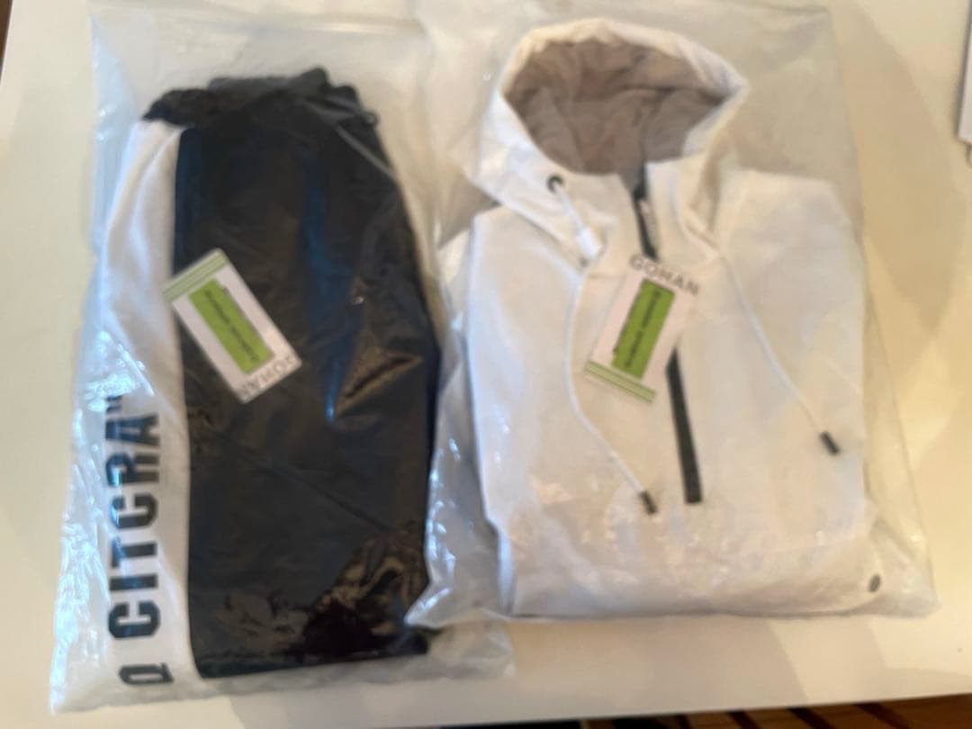 スノーボードウェア ホワイト ブラック