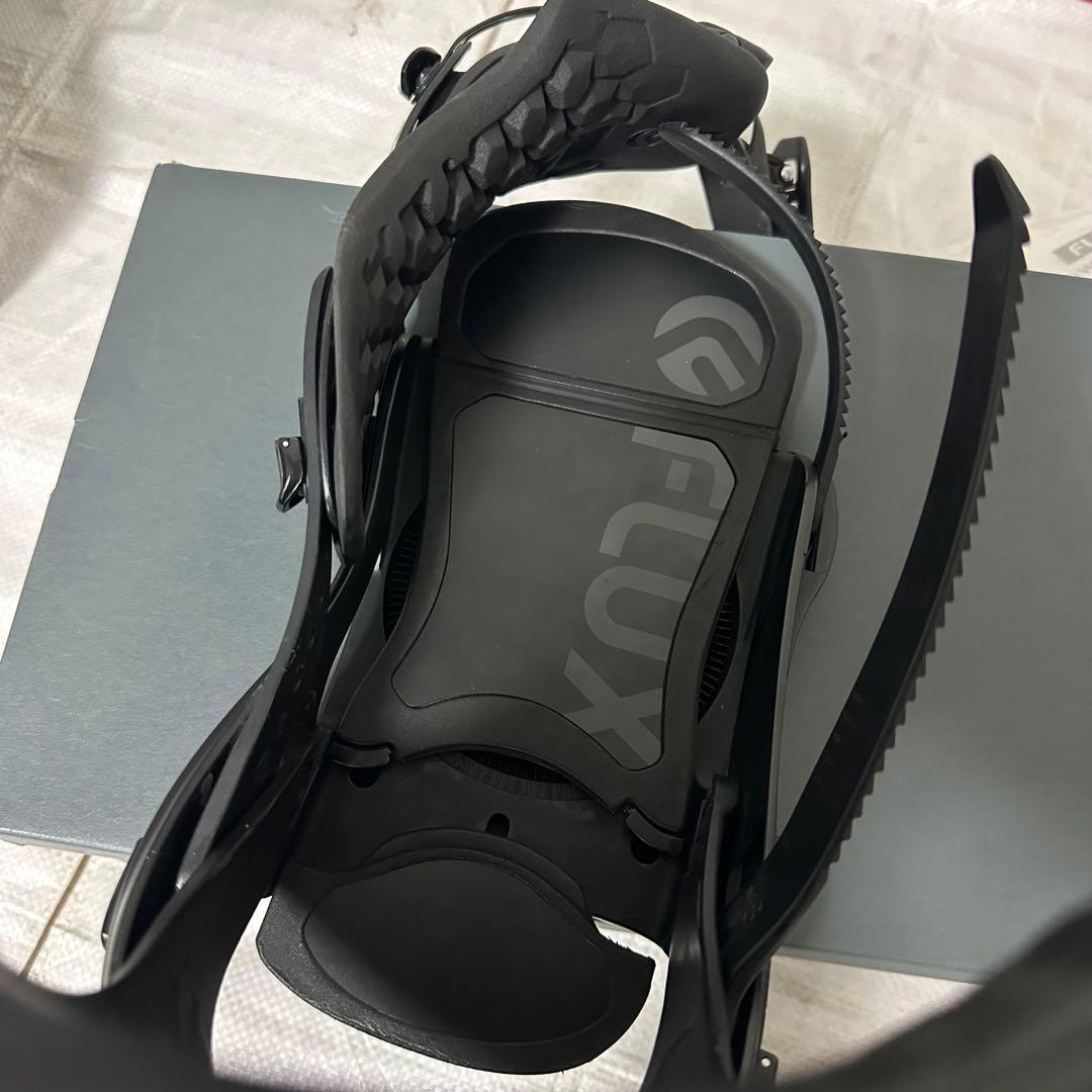 使用8回 21-22 FLUX DS Mサイズ 25〜28cm 送料込匿名配送