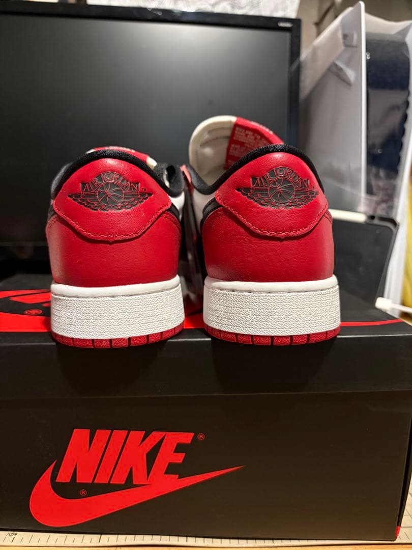 靴 jordan1 low chicago 25cm 2025