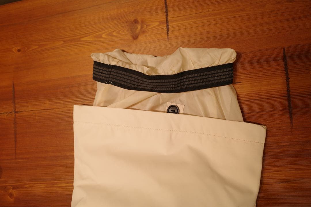 スノボウェア　ROXY ホワイト 　Mサイズ