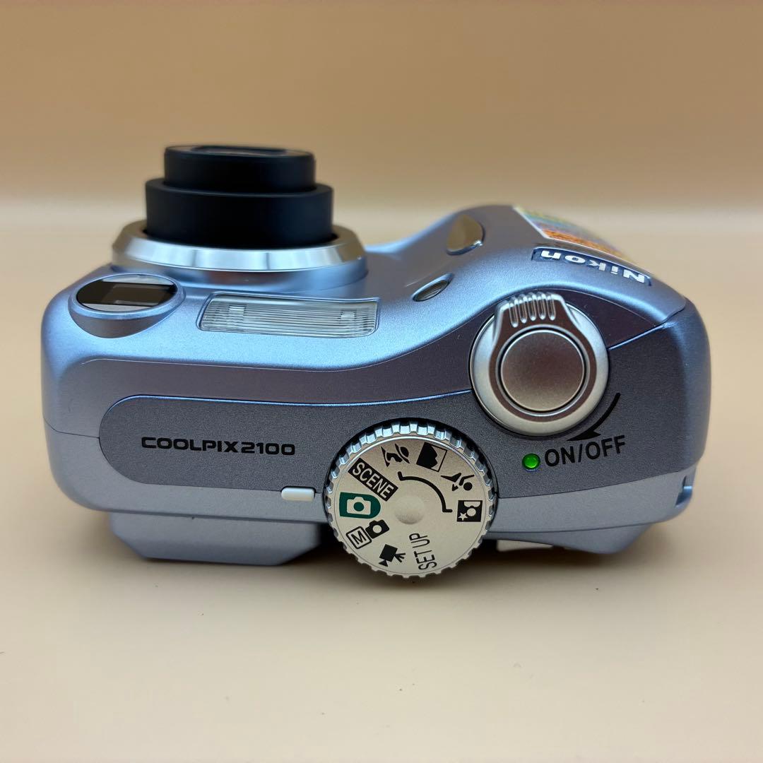 希少・美品★ Nikon COOLPIX 2100 単3電池 Y2Kレトロ