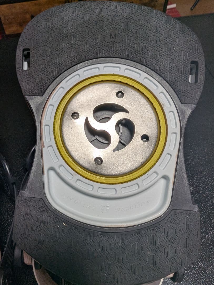 ユニオン　アトラス　Mサイズ　プレートピアつき