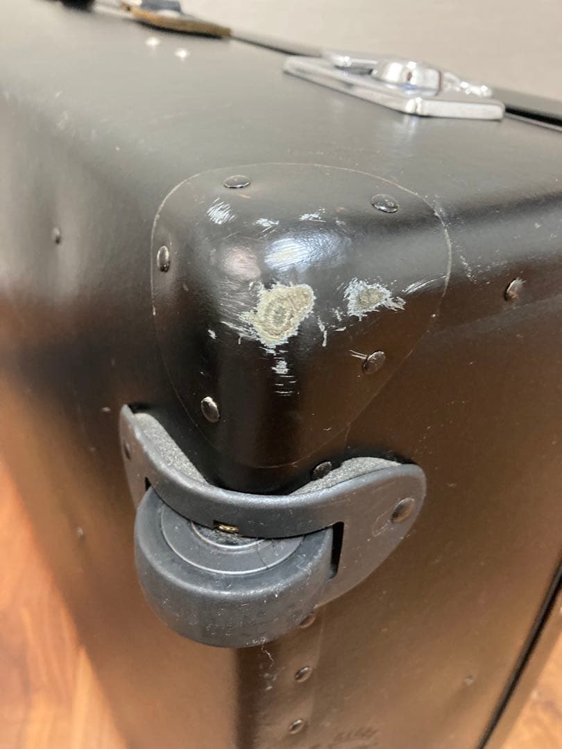 グローブ・トロッター　スーツケース