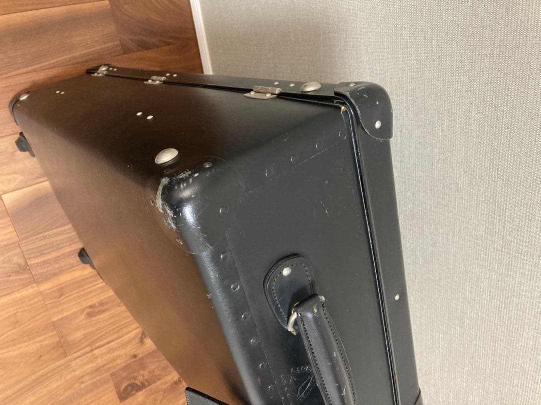 グローブ・トロッター　スーツケース