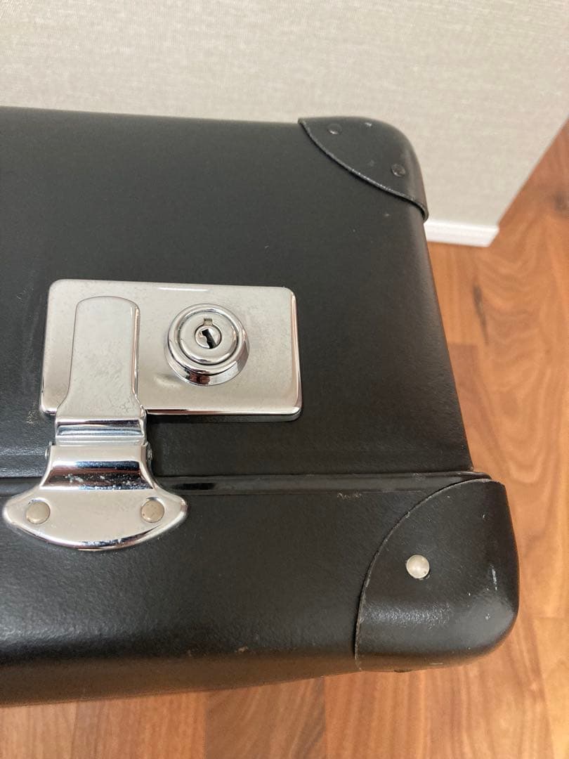 グローブ・トロッター　スーツケース