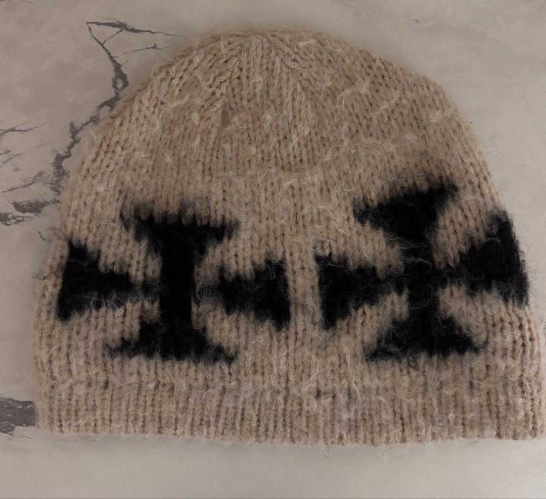 ASKYURSELFのBRUSHED CROSS BEANIE ニット　ビーニー