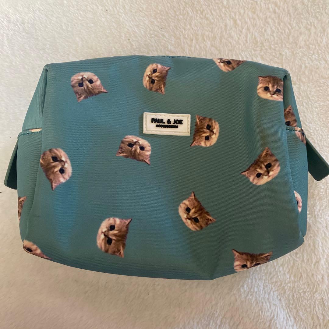 PAUL & JOE 猫柄ポーチ ミントグリーン - メルカリ