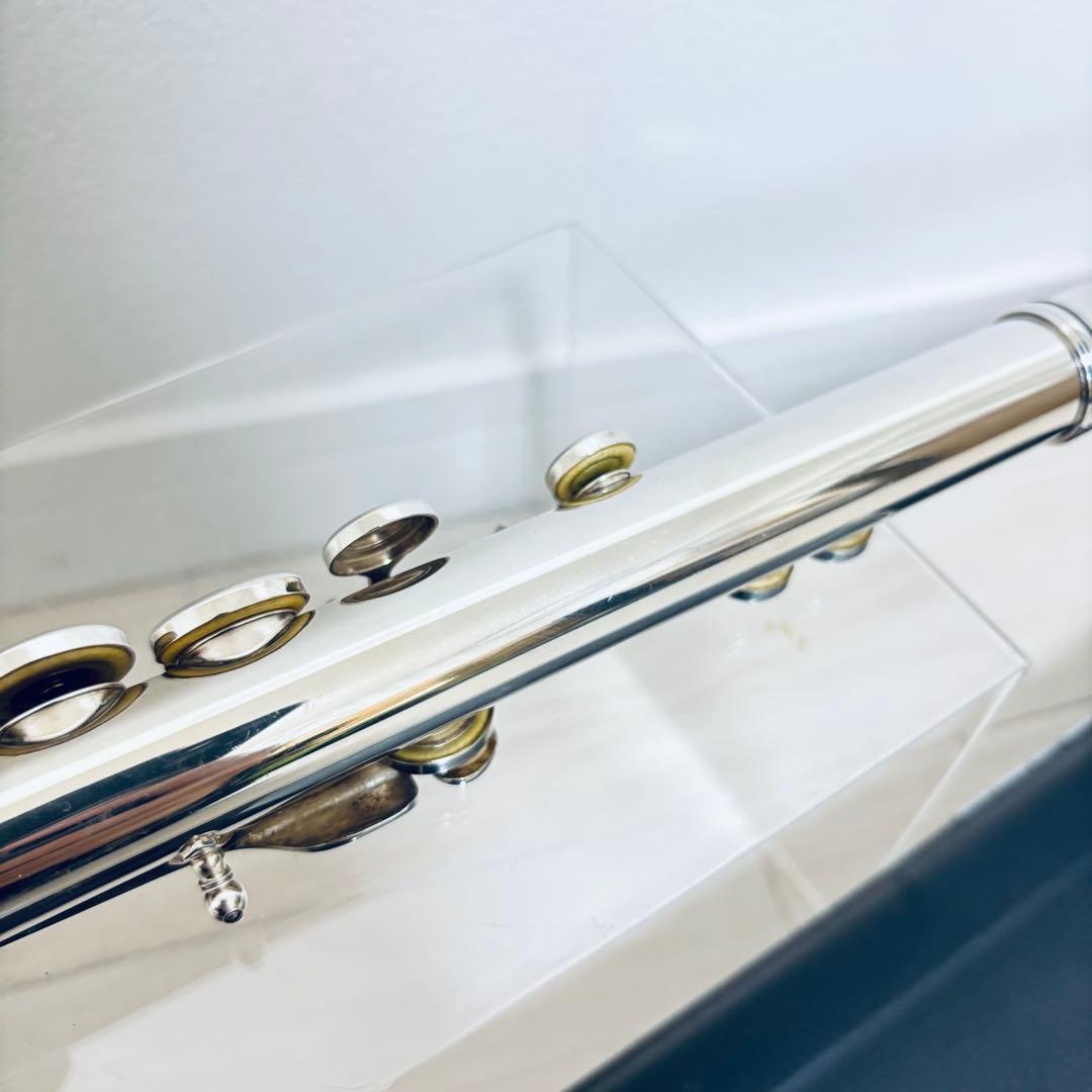 YAMAHA フルート YFL-31 頭部管銀製 Eメカ付き　ハードケース