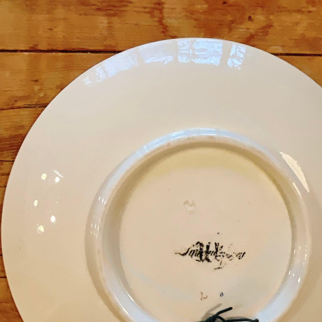 B アンファン・リシャール　可愛いデザートプレート