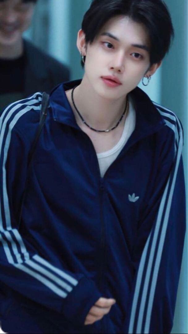 TXT ヨンジュン着用 adidas トラックジャケット ベッケンバウアー S