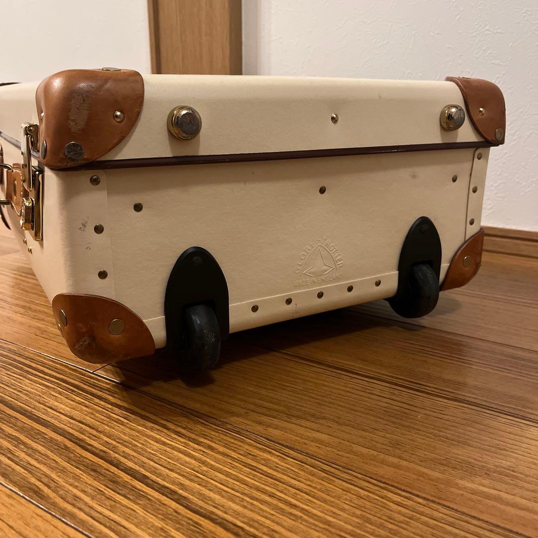 ソラマメ　GLOBE TROTTER アイボリー