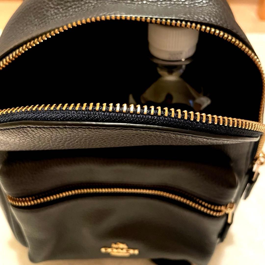 COACHコーチ　未使用　 ネイビー　レザー　しぼ革　ミニリュック　F88266