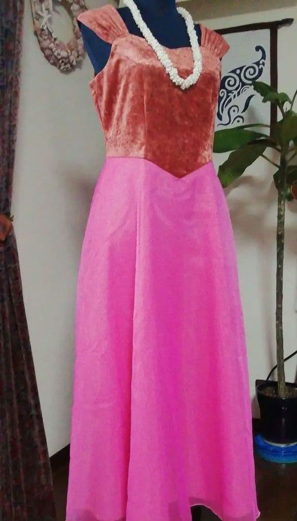 フラダンス　オールドローズのロングドレス