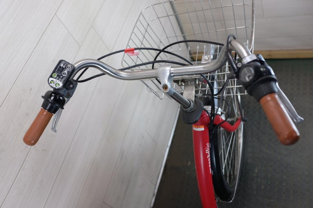 ヤマハPAS　Raffina　26インチ　3段　8.1Ah（4点灯）充電器あり