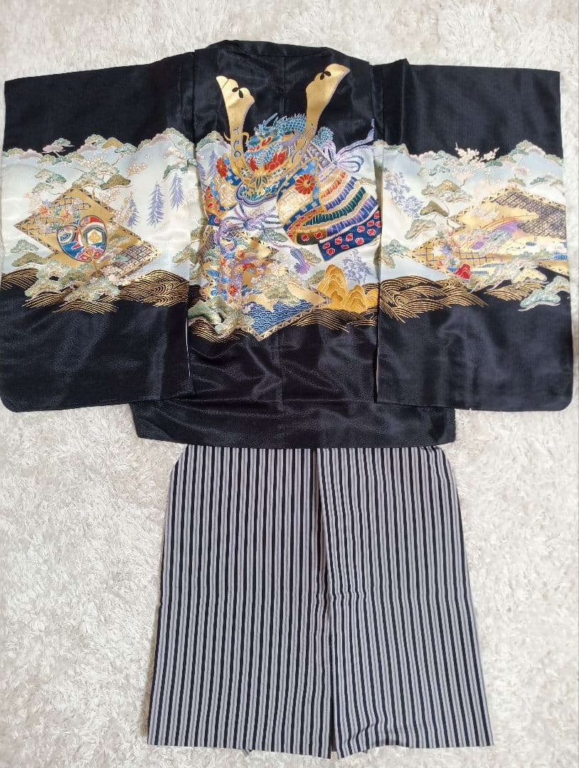 七五三　5才　五歳　着物セット　袴　羽織　　兜　カブト　フルセット