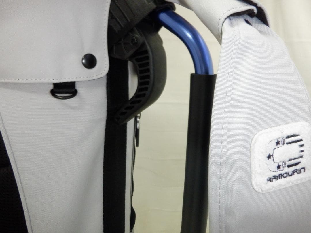 ARMOURIN★アーマーイン★8.5型★軽量★美品★スタンド(GY)