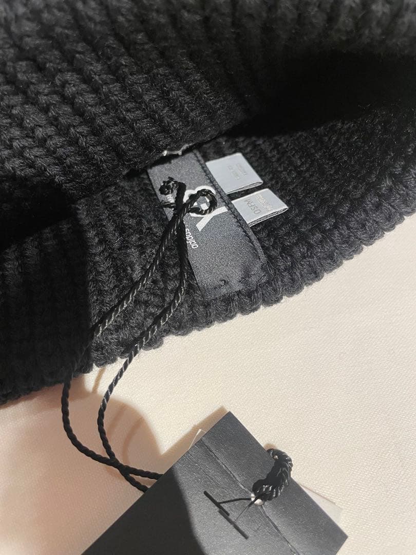 Y-3 ブラック ニット帽　ヨウジヤマモト　新品