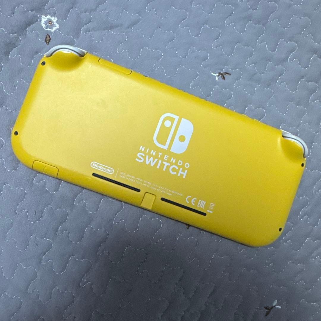 Switch ライト　黄色　本体