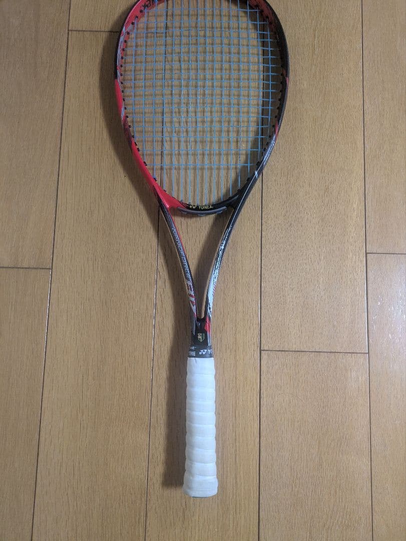 よーく様【美品】YONEX ナノフォース８Ｖレブ　ソフトテニスラケット