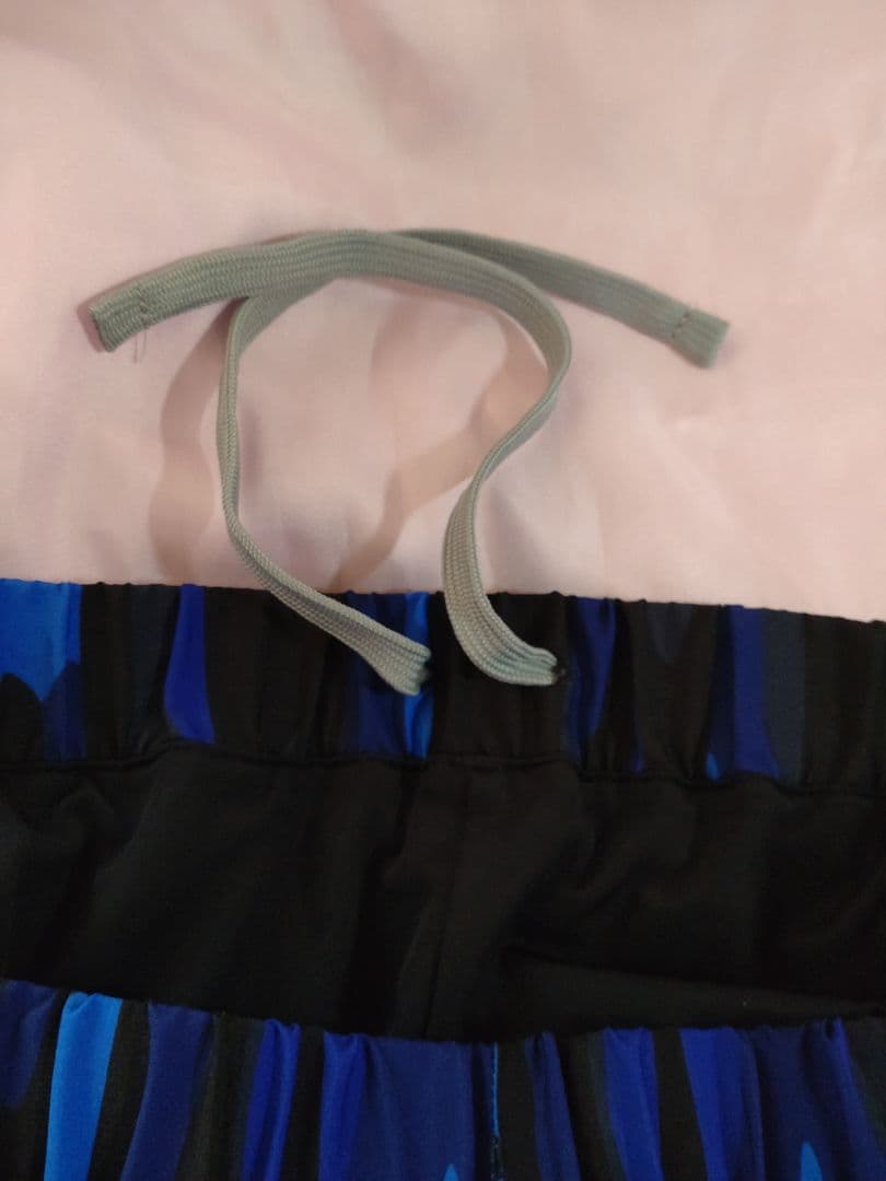 カリメロ　ナイキ セパレート水着 L adidasゴーグル speedo