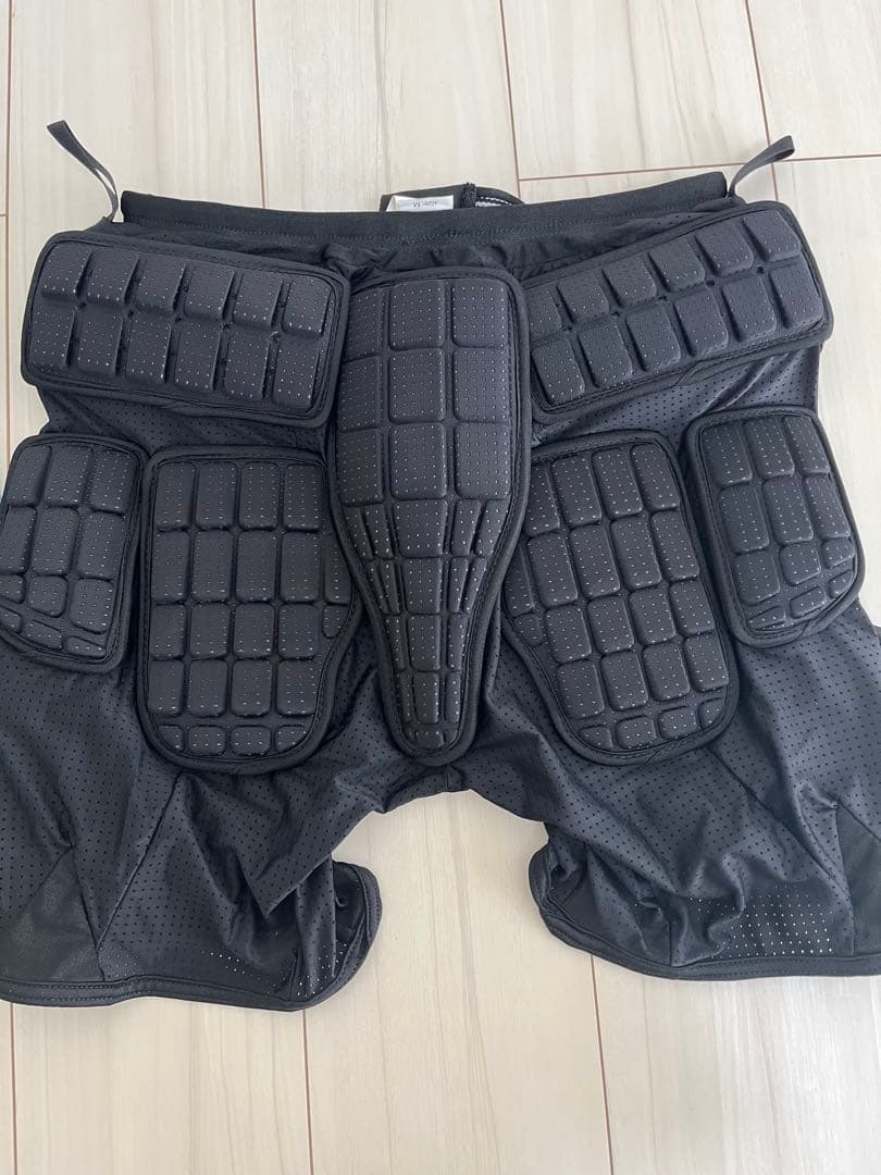 鎧 YS515 2 AIRLY-SHORT II PROTECTOR