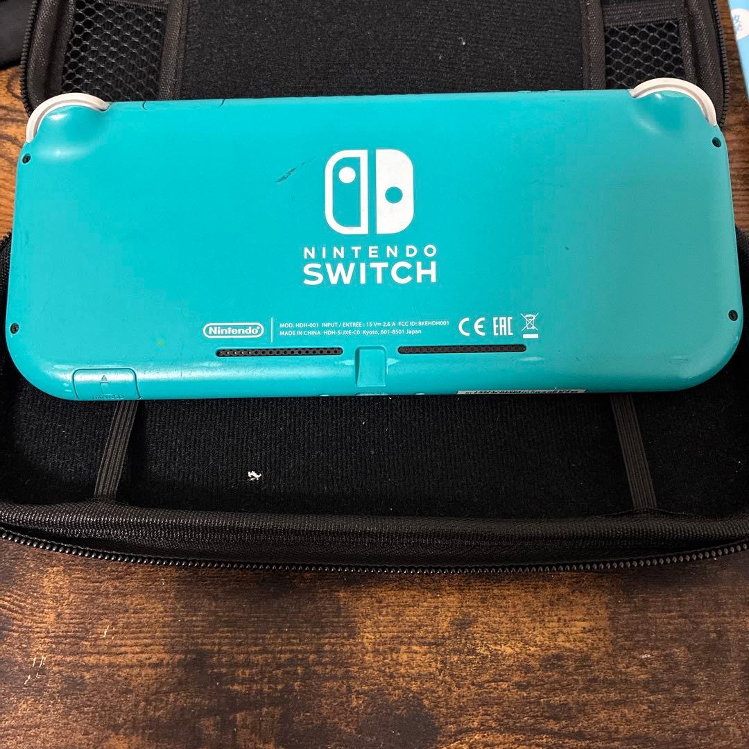 Switchライト本体(コーラル)＋ケース付/動作確認済/ボロあり/箱なし