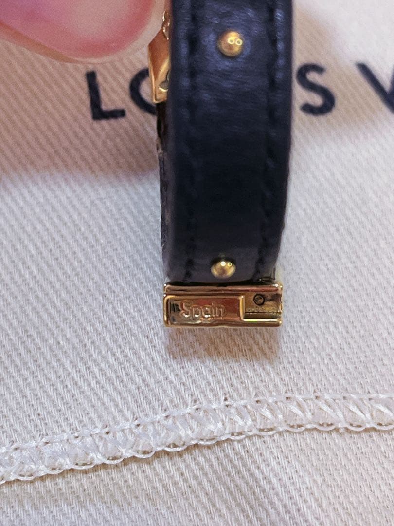 ルイヴィトン モノグラム サークルLV リバーシブル ブレスレット