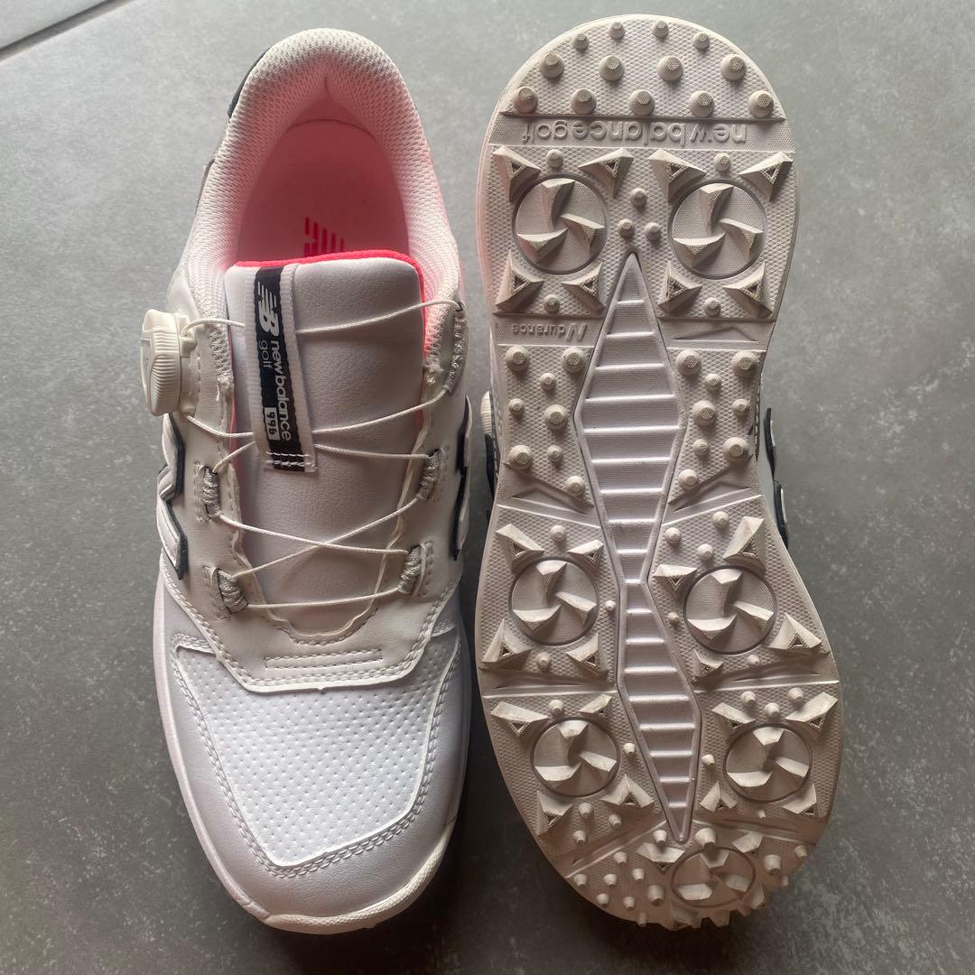 美品 New Balance ゴルフシューズ