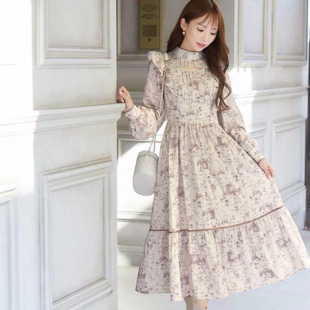 ミシェルマカロン ロイヤルフルールロングワンピース - メルカリ