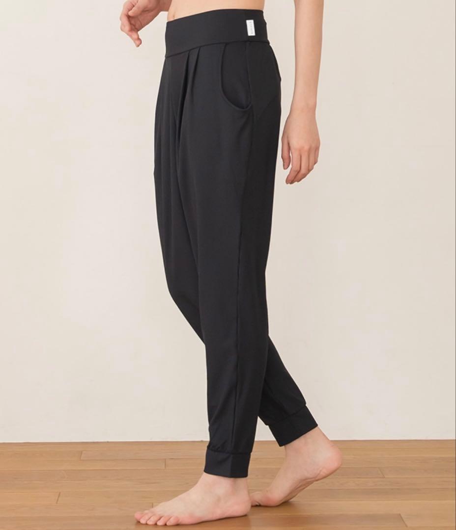 【SUKALA】新作 リブヨギーニパンツ ブラック Mサイズ