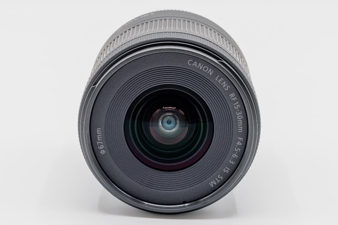 【中古品】Canon RF 30mm F4.5-6.3 IS STM レンズ
