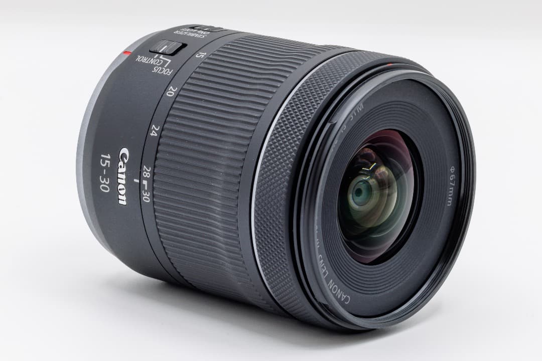 【中古品】Canon RF 30mm F4.5-6.3 IS STM レンズ