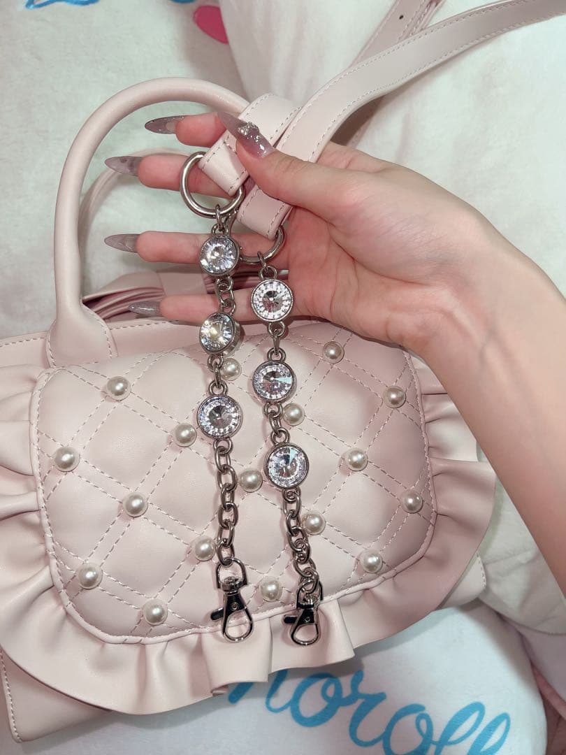 。Eternity love mellfy bag