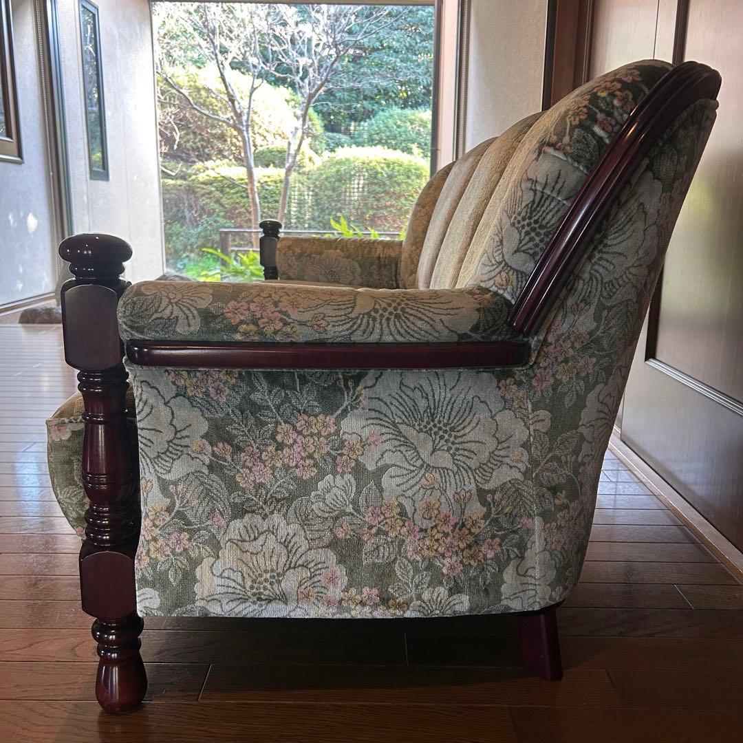 【送料無料】カリモク karimoku 3人掛 ソファ 花柄 金華山 コロニアル