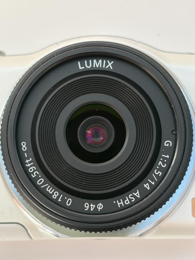 Panasonic LUMIX GF3 　デジタルカメラ / ダブルレンズキット