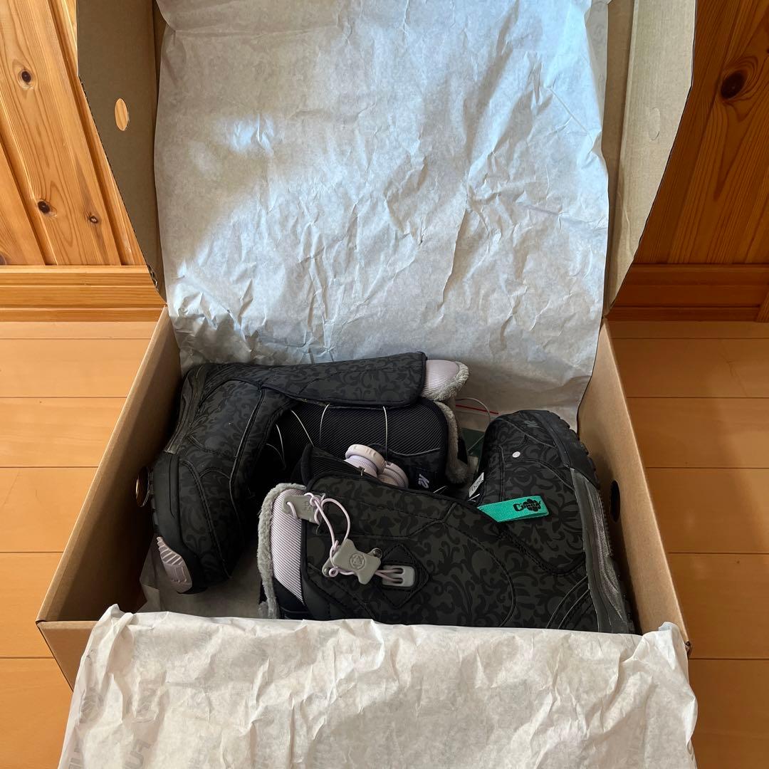 スノーボード　ブーツ　k2 レディース　未使用