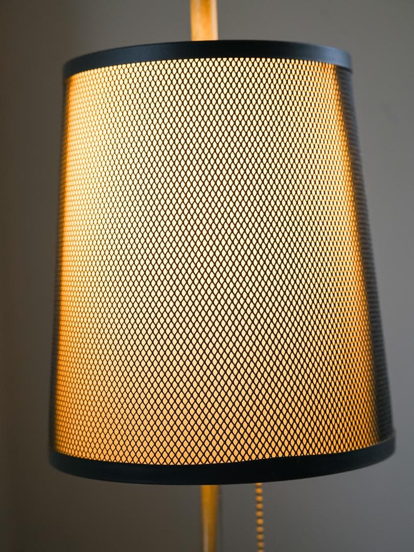 90's vintage メタルメッシュ 照明 スタンドライト ポストモダン