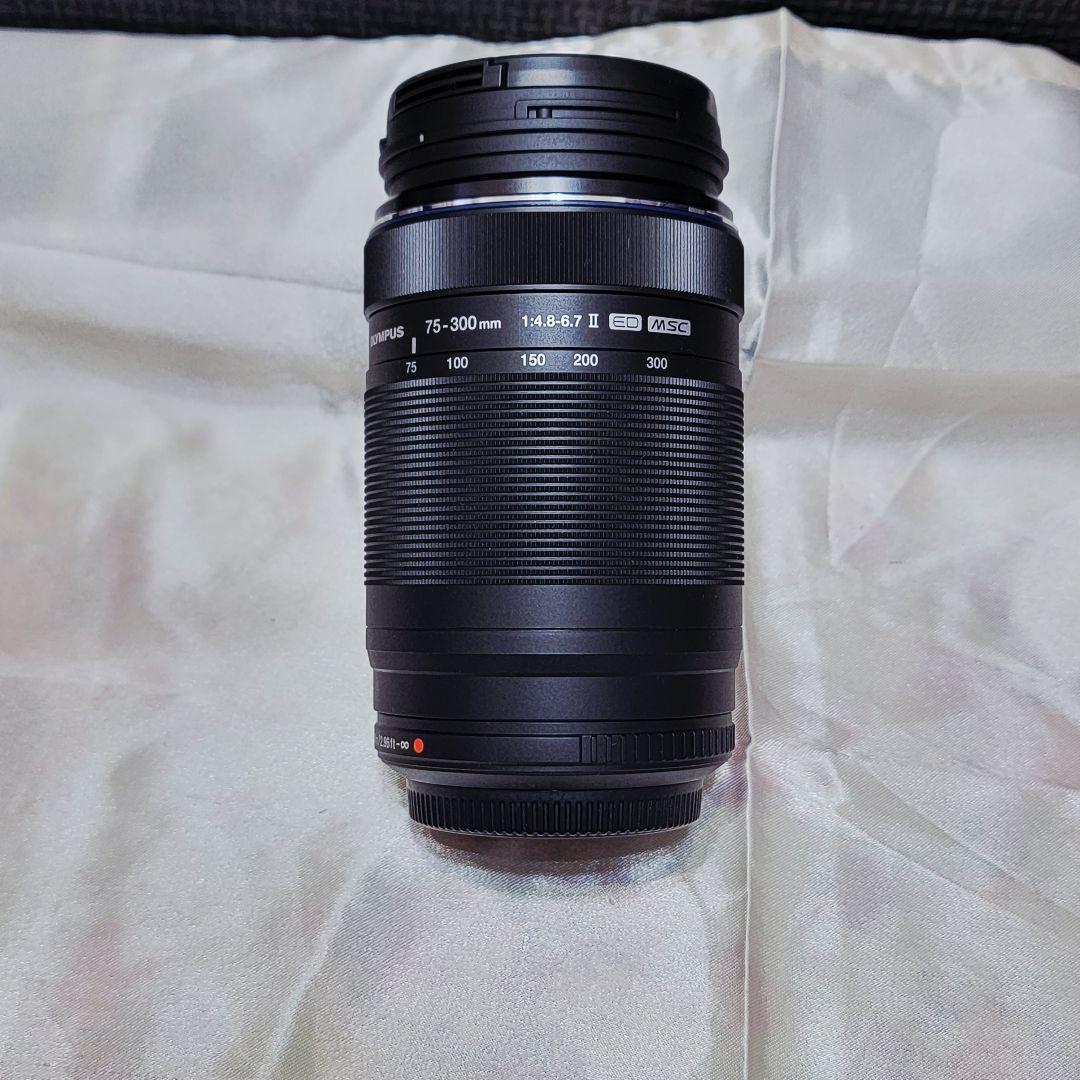 美品　オリンパス M.ZUIKO DIGITAL ED 75-300mm　レンズ