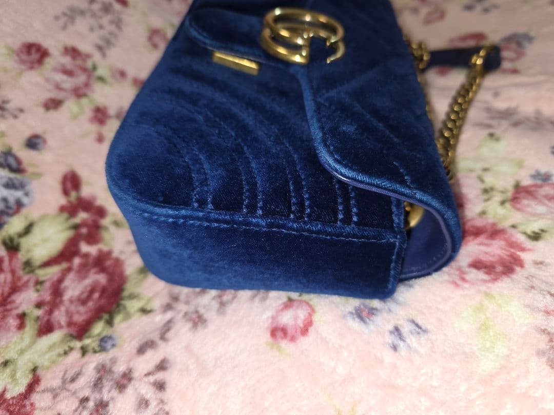 グッチGGマーモントベルベット生地バッグ
