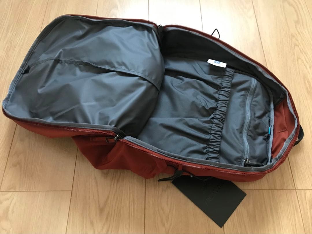 【新品】ARC'TERYX Mantis 26 Backpack Sequoia