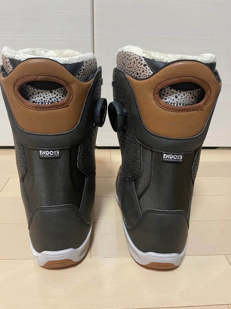 K2 スノーボードブーツ 女性用 ボアシステム